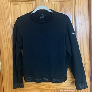 Nike Dri-Fit crewneck! Size XS!